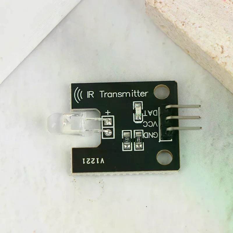 38KHz Frequency, 10M Range Digital IR Transmitter and Receiver Module for Arduino | 5V