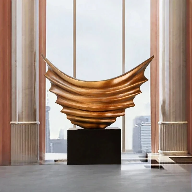 

Creative sculpture Large wings Abstract resin ornaments Interior decoration crafts