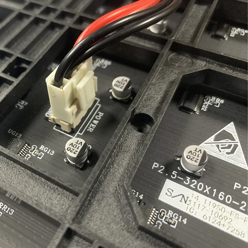 Moduł LED P2.5 do użytku wewnętrznego, panel pełnokolorowy 320x160mm, 128x64 piksele, diody SMD2121, HUB75, 32-scan, programowalny wyświetlacz RGB HD. — zdjęcie produktu 4