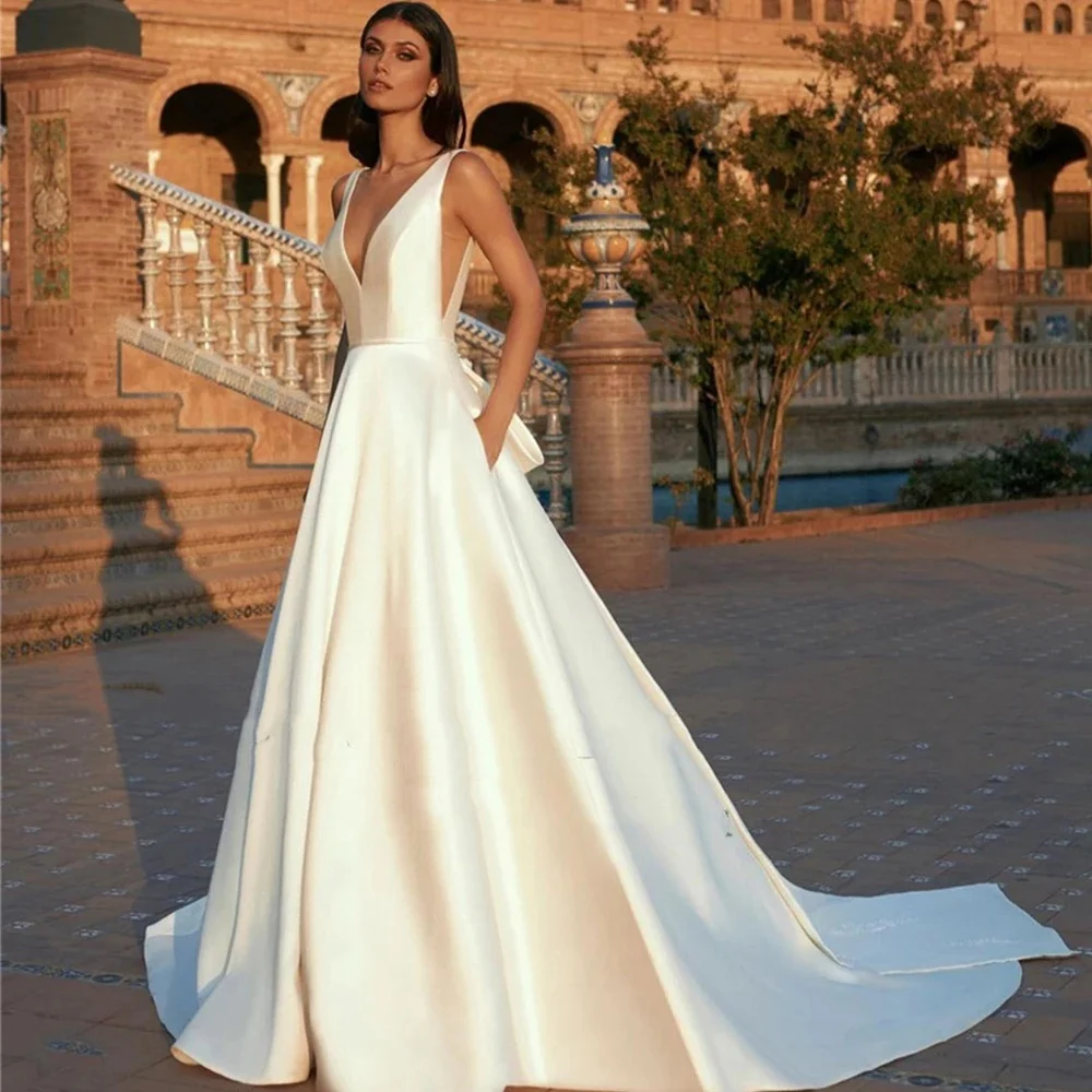 Sleeveless Satin A-Line Wedding Dress For Bride Big Bow Decoration Lace Up Long Train Vestido De Novia Elegan  Vestido De Novia