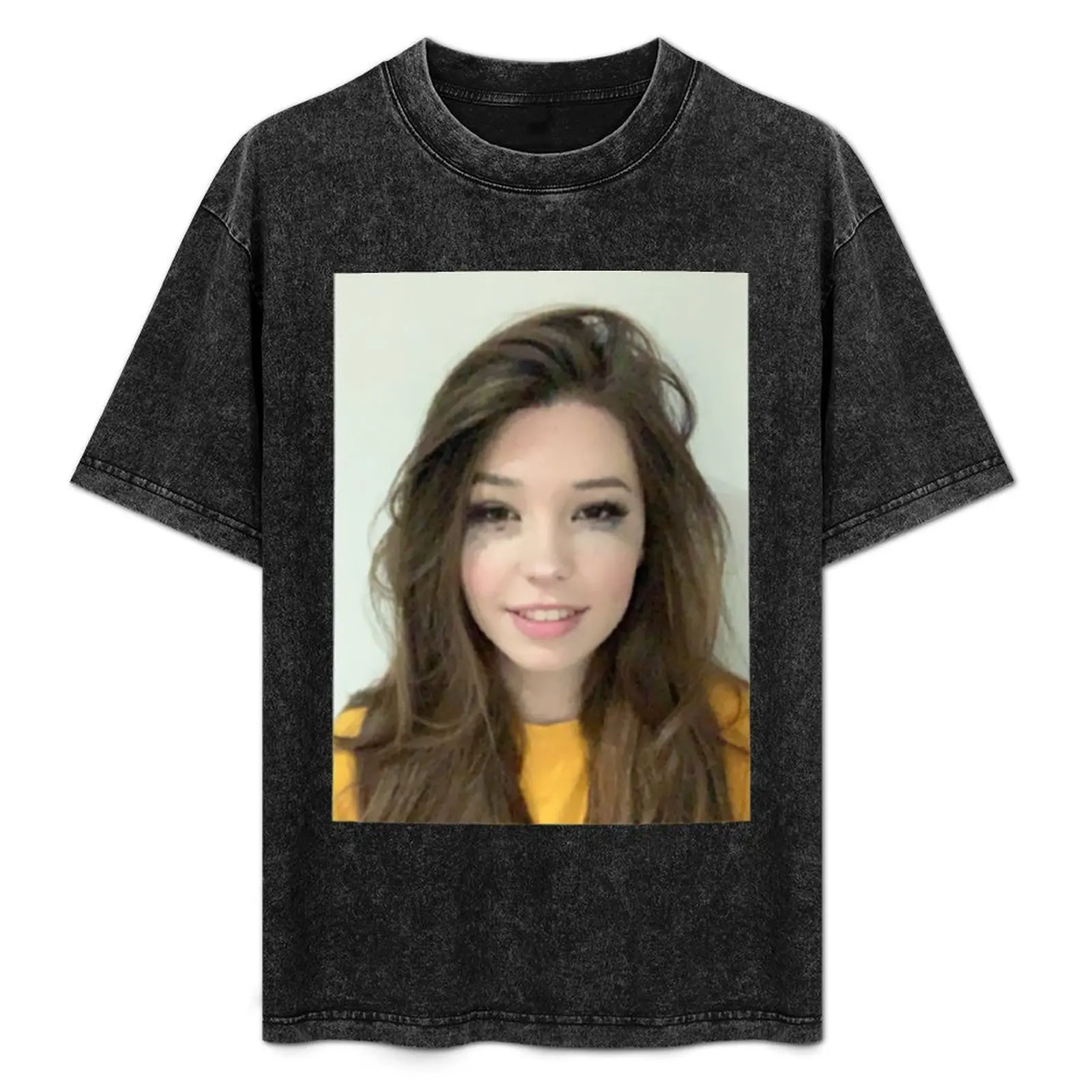 

Belle Delphine Mugshot T-Shirt Modern Style Print T-Shirt