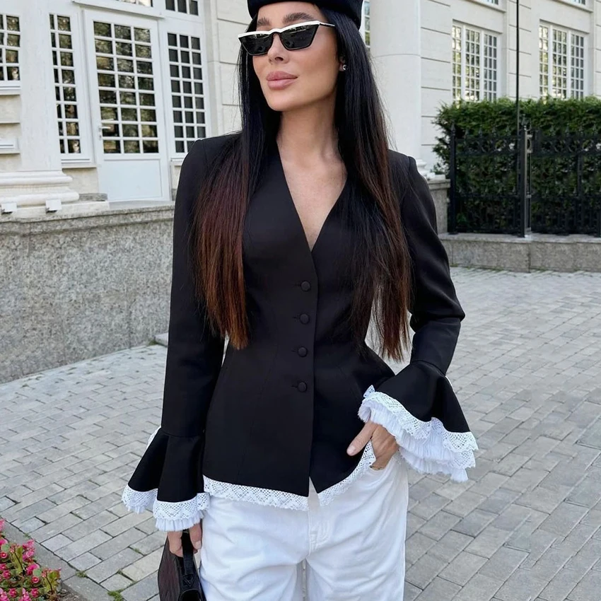 

Linad Elegant Twill Lace Single Breasted Jackets Street Chic Black Flare Sleeve Coat Woman 2025 Fashion Long Sleeve Outerwear