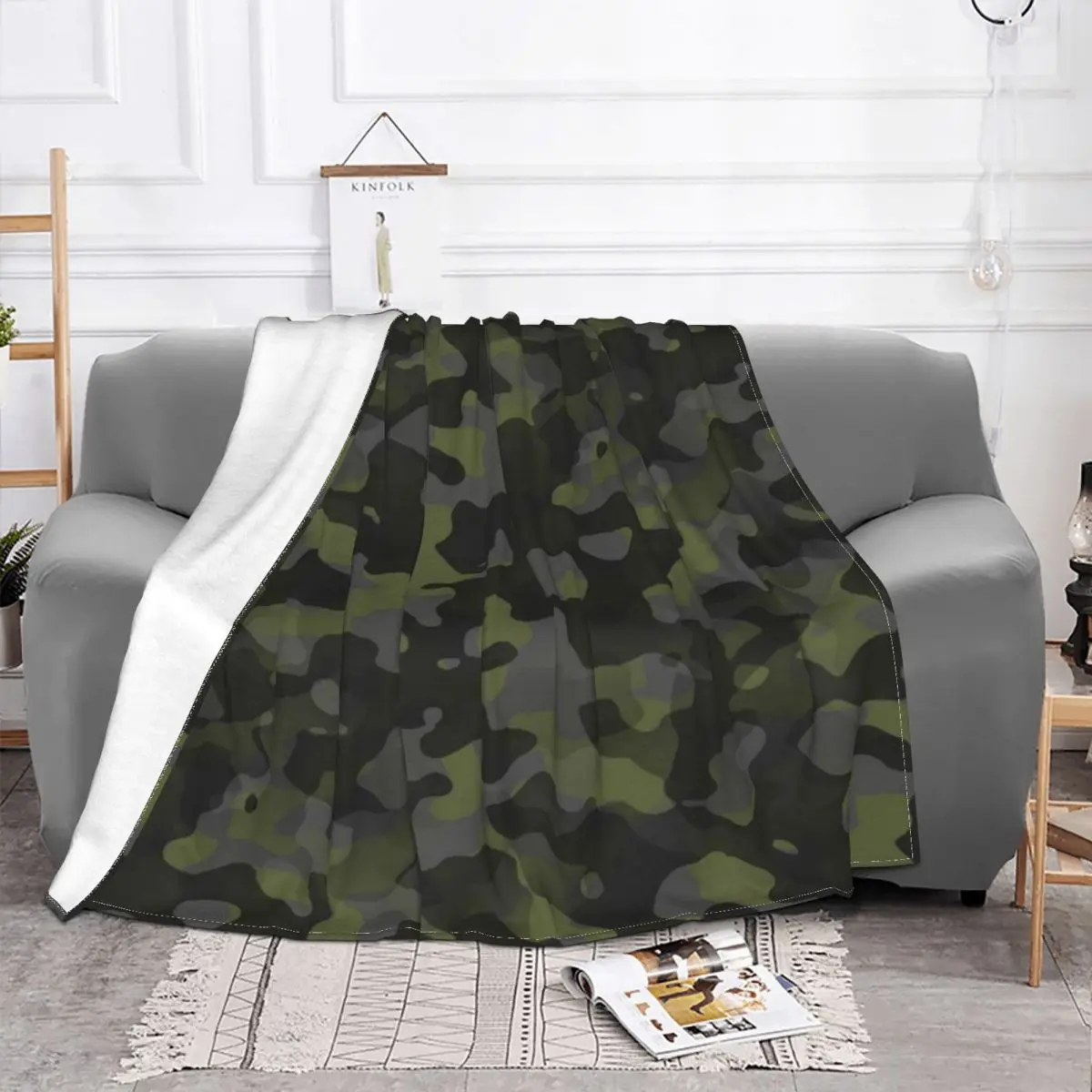 Green Camouflage Camo Blanket Fleece Autumn/Winter Popular Armed Portable Soft Throw Blanket for Home Travel Rug Piece