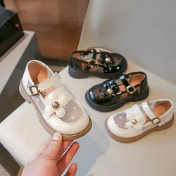 2024 Summer Fashion Cute Round Toe sandali con fiori traspiranti comodi tinta unita Casual Girls Light Small Leather Shoes