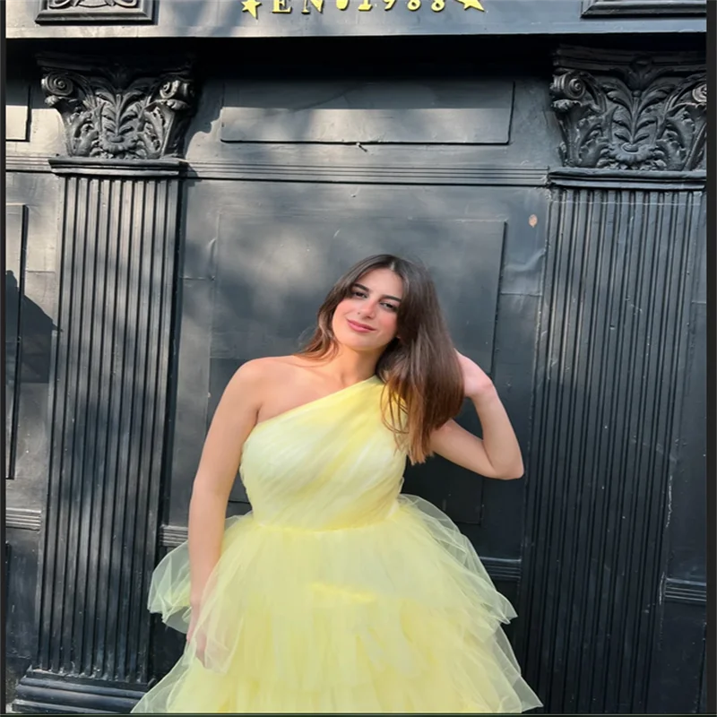 Sukienki wieczorowe szyte na miarę, eleganckie sukienki na specjalne okazje, sukienki na studniówkę, sukienki na wesele, sukienki koktajlowe, sukienki happy sharon