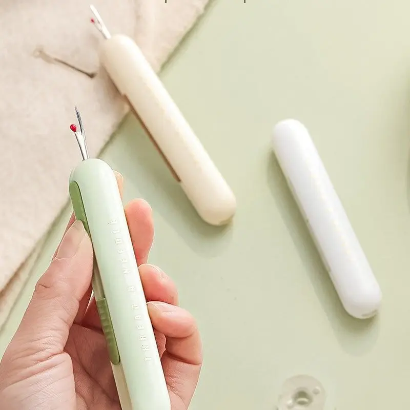 2 in 1 Needle Threader Sewing Tools Seam Ripper DIY Threading&Seam Quick Sewing Threader Tool DIY Sewing Accessories Needle Work