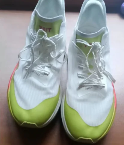 2025 New Sneakers Designer Outdoor Jogging Shoes Unisex Mens Womens Luxury Brand Trail Running Shoes Couple