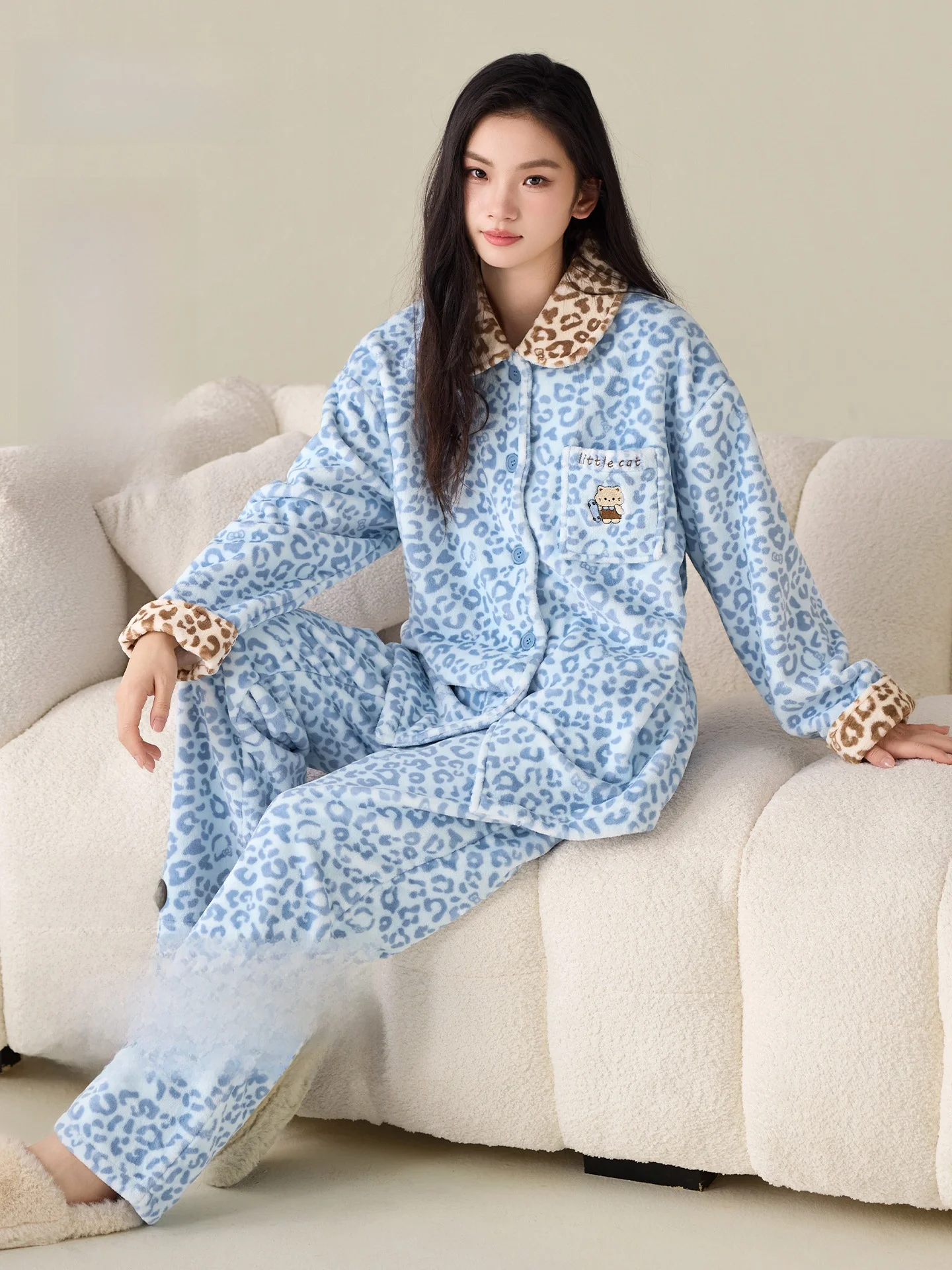 Coralline Fleece Lined Sleepwear Women's Winter Thickened 2026 New Flannel Leopard Print Home Clothes Set Casual Style Long S...
