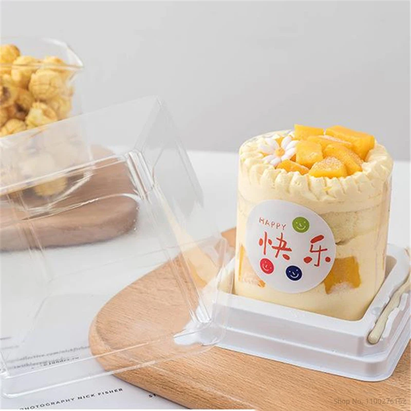 2inch 50Pcs/lot Mousse Puffs Cake Boxes with Fork Square Plastic Cupcake Box Dessert Wedding Party Packaging Box Supplies