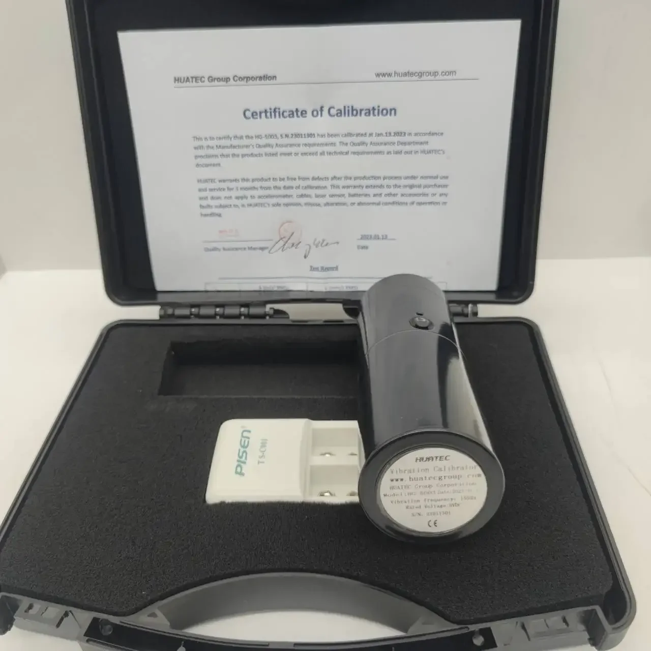 NEW Handhold Vibration Testing instruments, Portable calibrator for vibration HG-5010, vibration analyzer and balancer