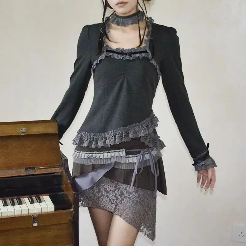 Y2k Vintage T-shirt Vrouwen Harajuku Patchwork Kant Halter Lange Mouw Crop Top Grunge Chic Vierkante Kraag Slanke Tees 2025