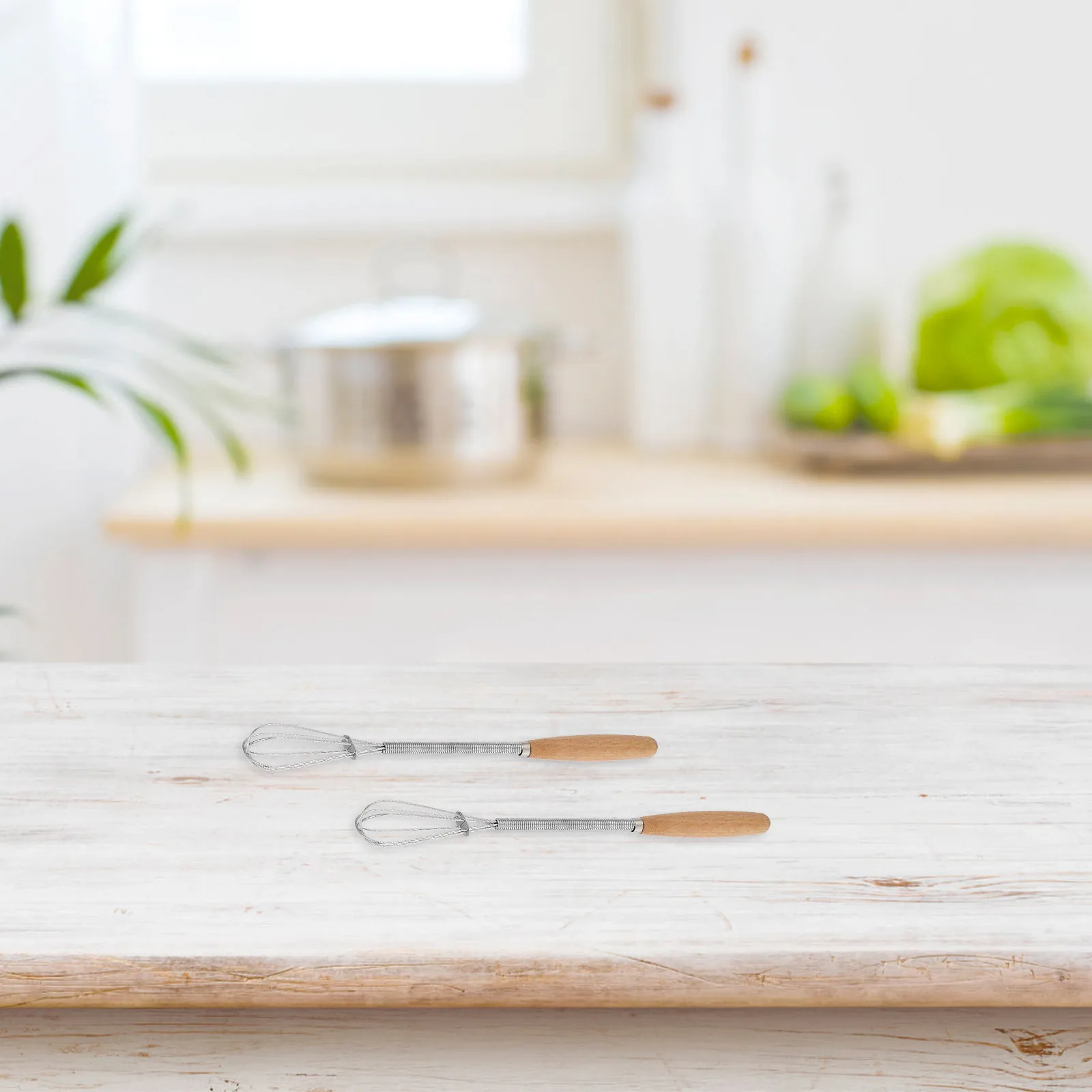 Batidor manual de huevos de 2 piezas con mango de madera, agarre cómodo, batidor de mano tipo globo para mezclar masa, crema y mantequilla