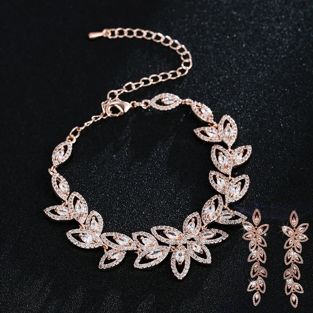 SUGO New Fashion Shiny Exquisite Luxury High Quality Zirconia Flower Earrings Bracelets Sets for Elegant Women Dinner Jewelry