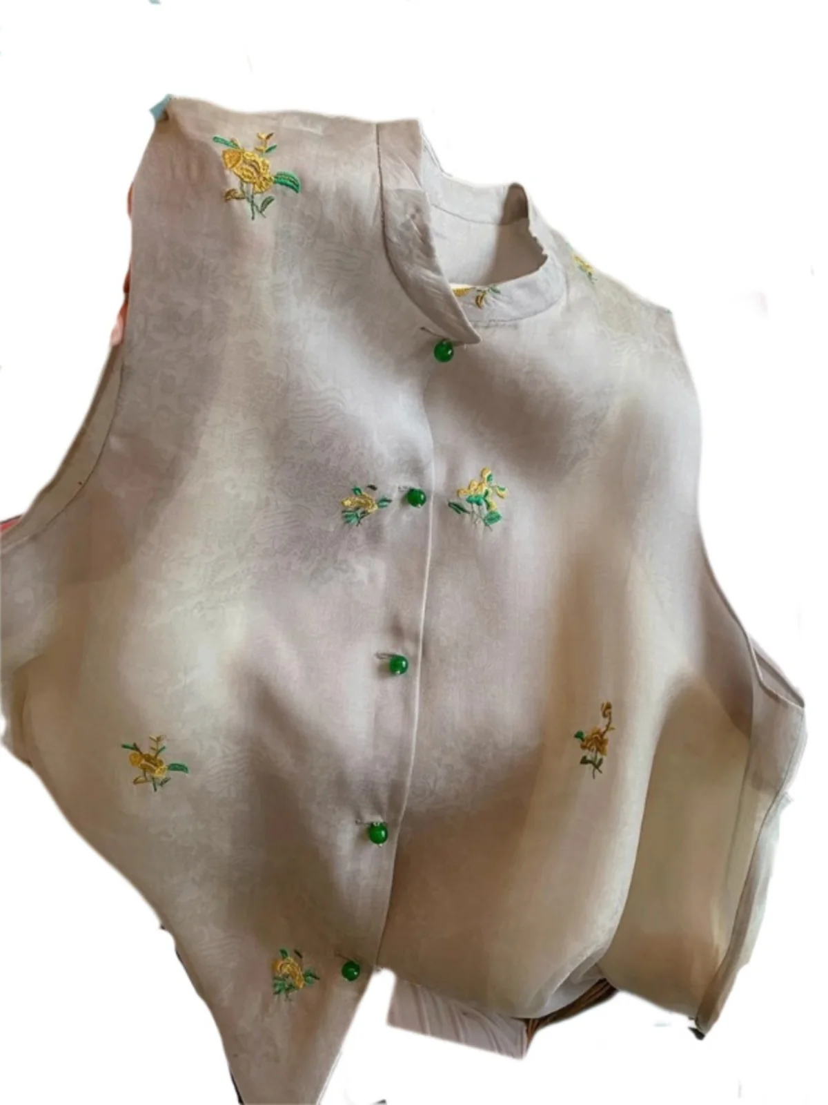 เสื้อกั๊กผู้หญิงสไตล์จีนใหม่ ปักลายหนัก แนววินเทจ ลายชาติพันธุ์  คอตั้ง  พร้อมแผ่นเสริมไหล่  สำหรับใส่ซ้อนชั้นในฤดูร้อน