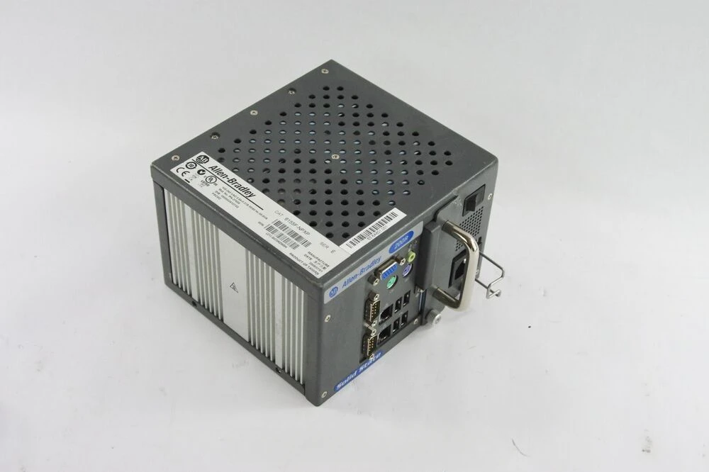 6155F-NPXP Computer industriale Ser E - NO HD o sistema operativo