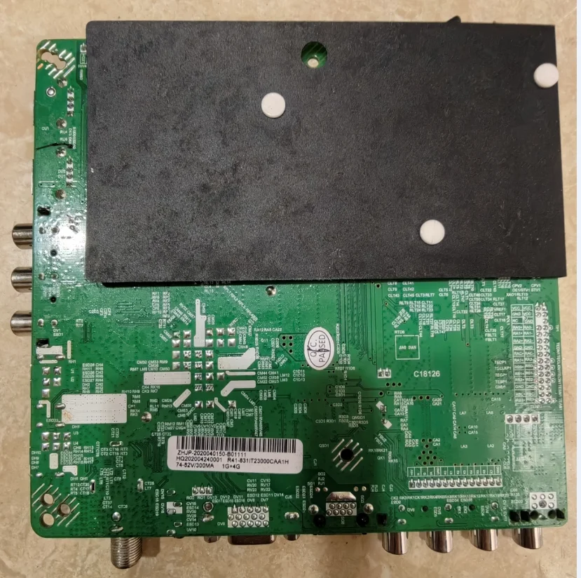 HK.T.RT2831P588 Scheda madre TV tre in uno Scheda madre wifi 4 core 1 + 4G per TEC 1366x768 72--84v 300ma