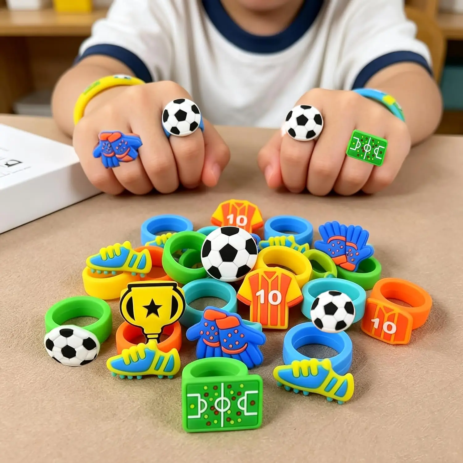 6pcs Kids Sport Soccer Silicone Finger Rings 6 Styles Football Trophy Pitch Jersey Design Stretch Rubber Ring Party Supplies