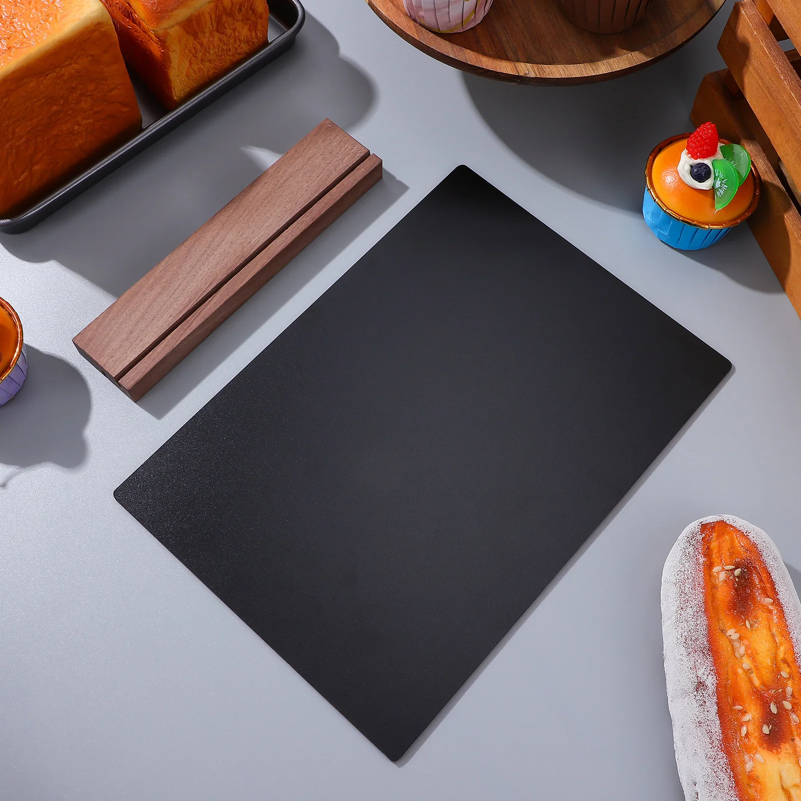 Small Chalkboard Mini Blackboard Sign Tabletop Display Stand Menu Board Message Board for Kitchen Restaurant Office Portable