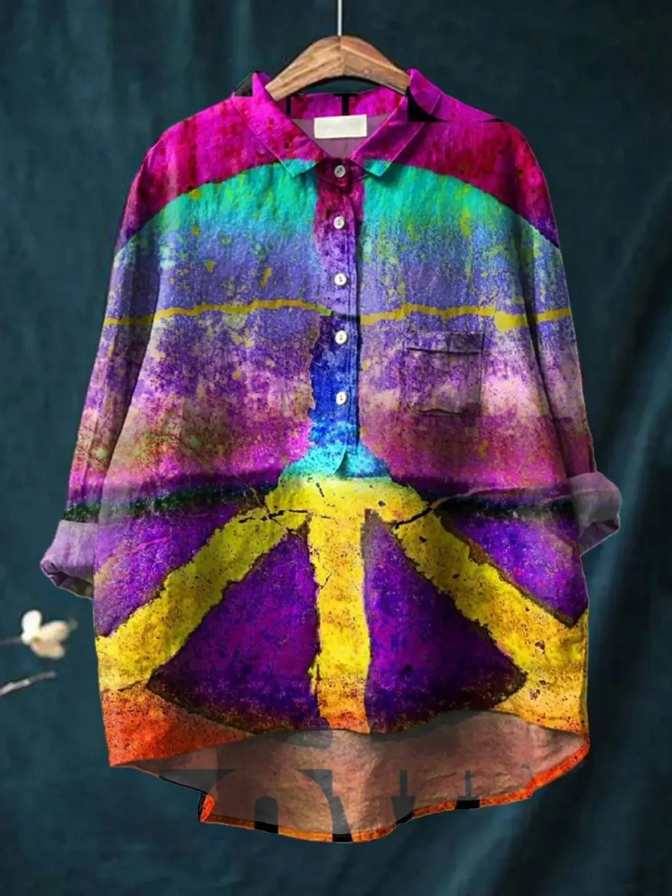 

Ladies' casual loose geometric printed button up shirt, collar, long sleeves and pockets -Colored letters