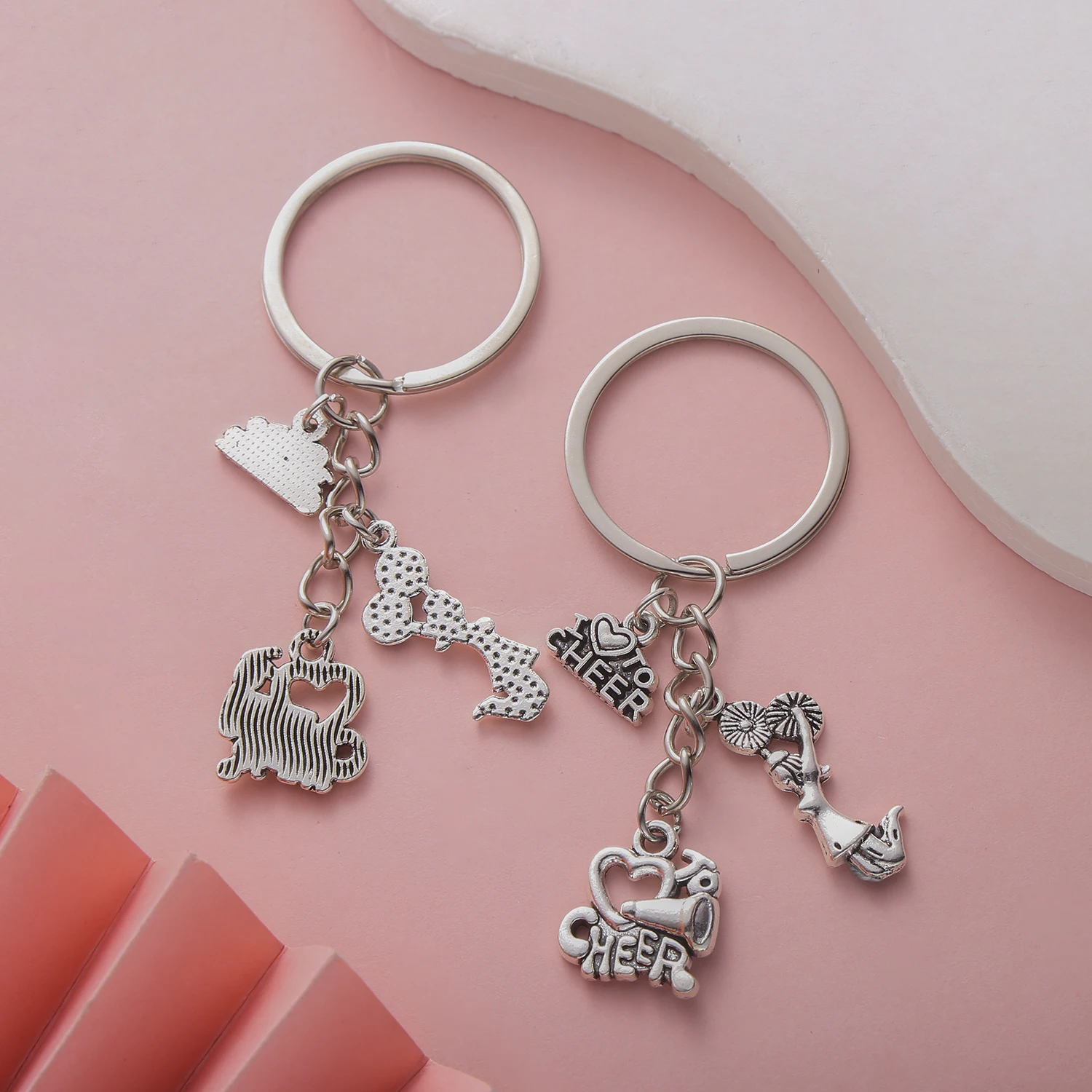 1pcs Alloy ancient silvery finished product sports cheerleader girl keychain cute creative suitable for giving gifts to friends