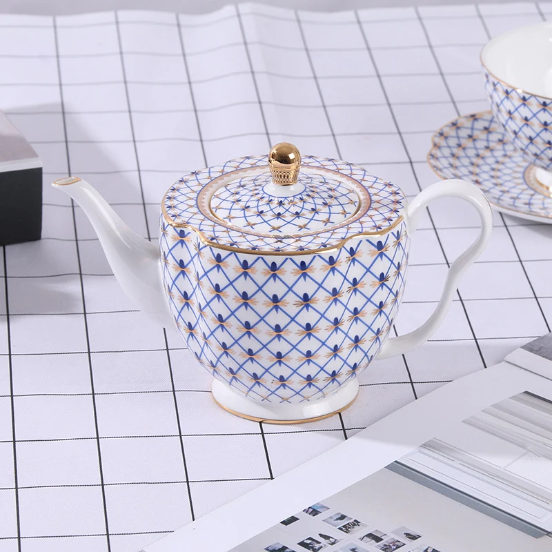 Western Style Teapot Set Golden Rim Grid Design Coffee Cup Flower Tea Cups Milk Jug With Handle Tea Party Wedding Tableware Set