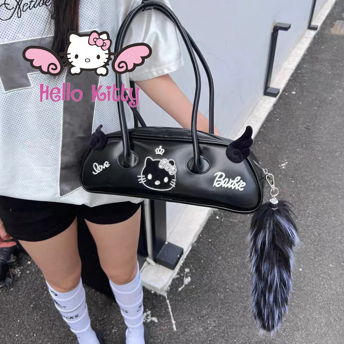 

Miniso Sanrio HelloKitty Diamond Бейсбольная сумка Y2K Мультяшная черная сумка для подмышек Sweet Cool Girls Темная сумка на плечо в стиле панк Подарок