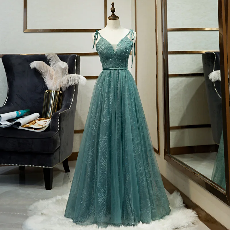 

Elegant Crystal Prom Dresses Long Halter Spaghetti Heel Tulle Slit Right Sweetheart Green Formal Evening Gowns