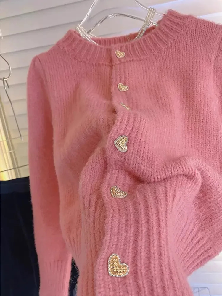 Cárdigans cortos de punto con cuello redondo para mujer, chaqueta de manga larga con botones de corazón, suéter rosa, otoño e invierno, 2024