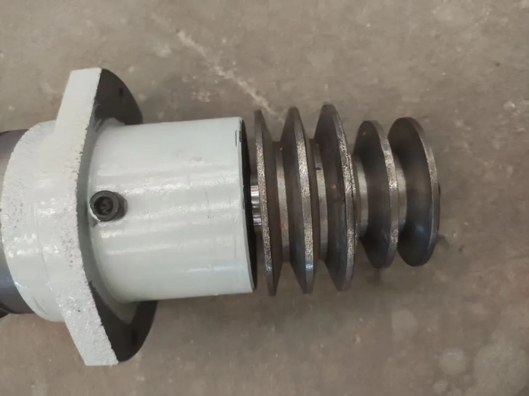 Main Saw Shaft Assembly Use for Precision Woodworking Sliding Table Panel Saw