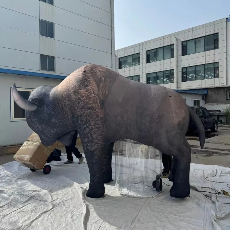 Inflatable custom realistic inflatable bison theme park decoration inflatable cow