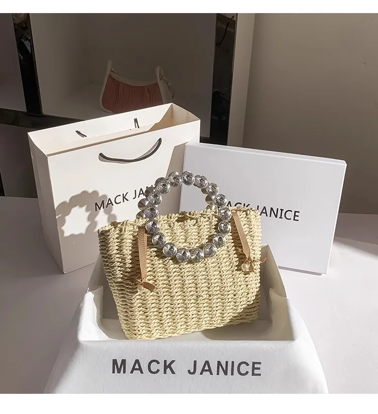 

Luxury Diamond Metal Ring Handheld Women Handbag Straw Woven Handmade Square Bag Fashion Clutch Purse Holiday Vacation Beach Bag