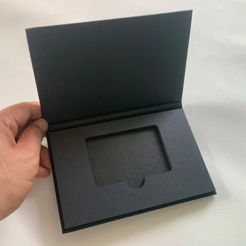 

Бесплатный образец, черная картонная металлическая коробка для карт, золото, серебро, фольга, штампованная на заказ коробка для подарочных карт для продвижения