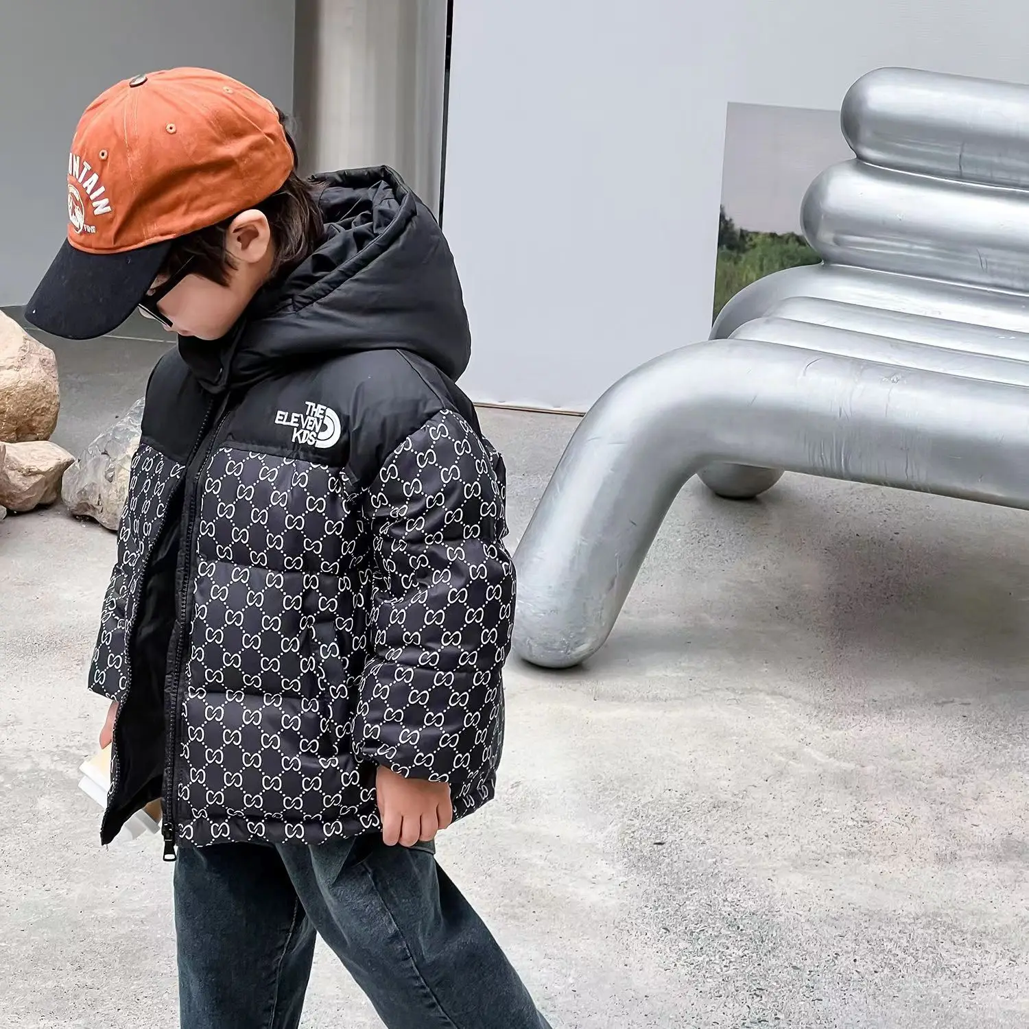 

Children's Down Coat Winter Boys And Girls Thickened White Duck Down Coat Color Matching Hooded Middle and Small Children's Top