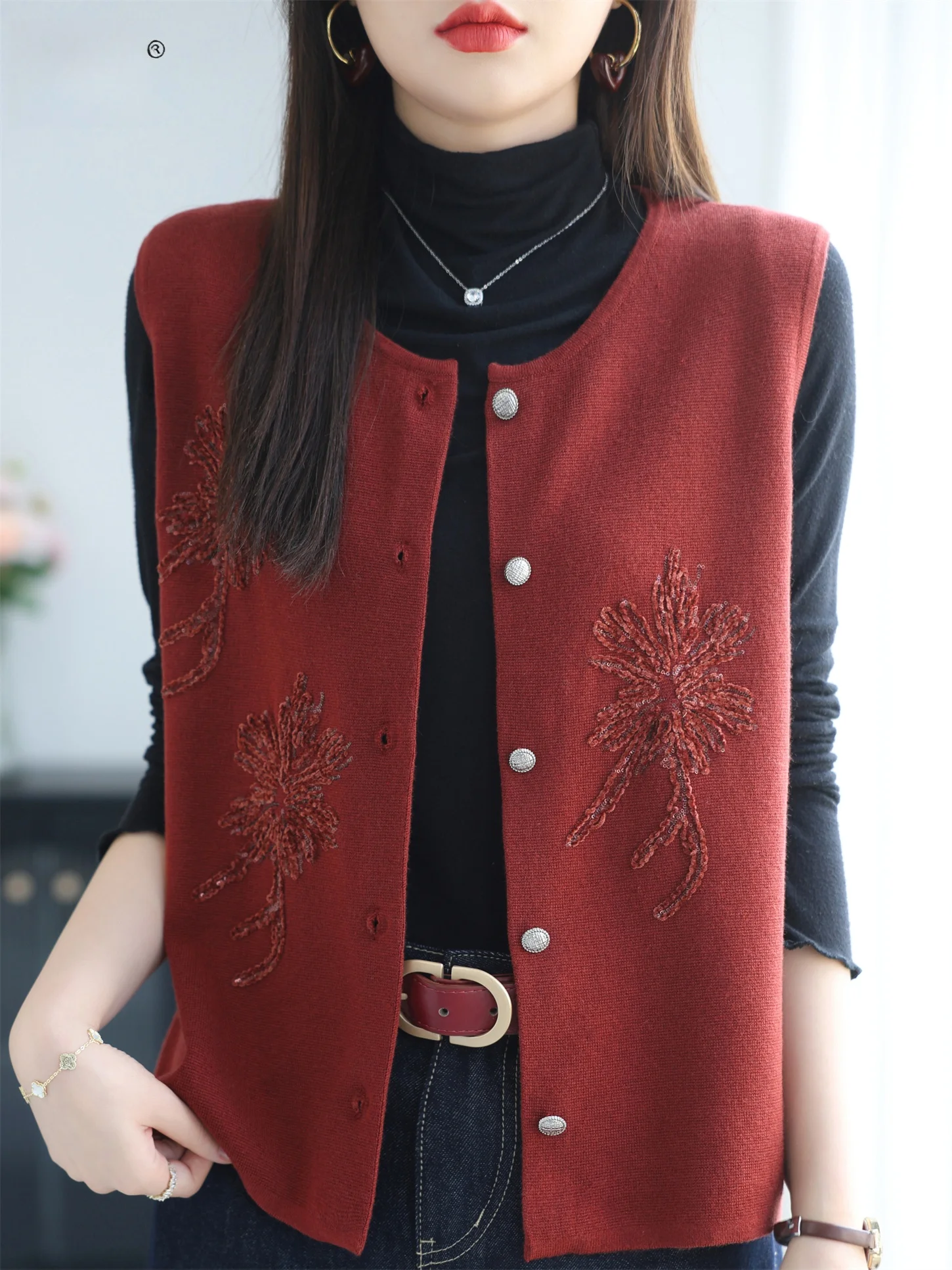 

Ladies' Faionable round Ne Woolen Open Cardigan Loose Outerwear Knitted Vest Spring Autumn New Sle for Middle-Aged Women