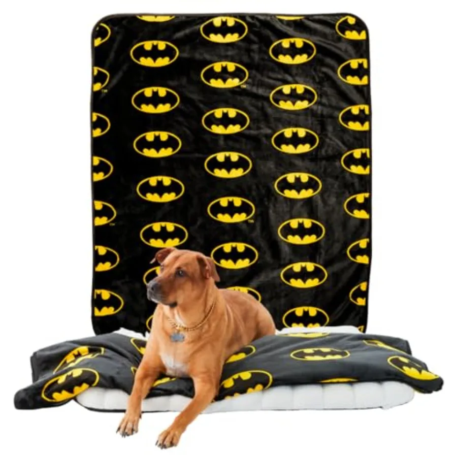 

Pet DC Comics Bat Shield Logo XL Oversized Super Soft Cozy Waterproof Sherpa-Backed Blanket Throw for Large Dogs Couch/Bed/Car