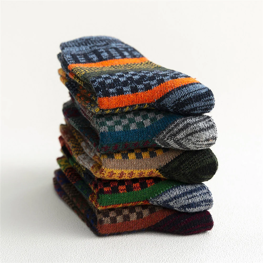 HSS Brand 5 Paar Winter-Herrensocken, dicke Schafwollsocken, warme Herrensocken im Retro-Stil, bunte modische Herrensocken für Schneestiefel – Detail 16