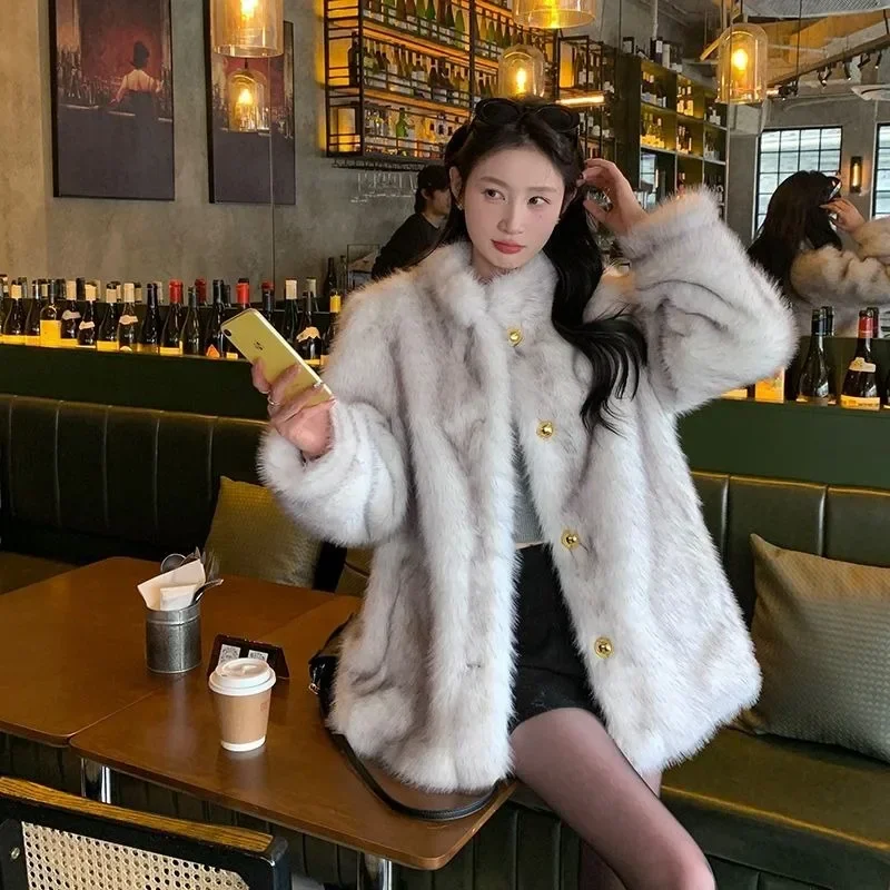 Luxury Fluffy Fur Coatเสื้อผ้าผู้หญิงฤดูหนาวFaux Fur Jacket Warm Chic Design JacketเกาหลีFurry Fur Coatแขนยาวใหม่