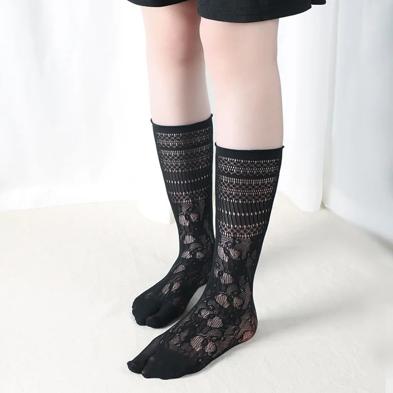 

2 Pairs New Sexy Lace Silk Socks Women Slimming Loose Tabi Two Toe Sock Summer Big Mesh Breathable Solid Transparent Calf Socks