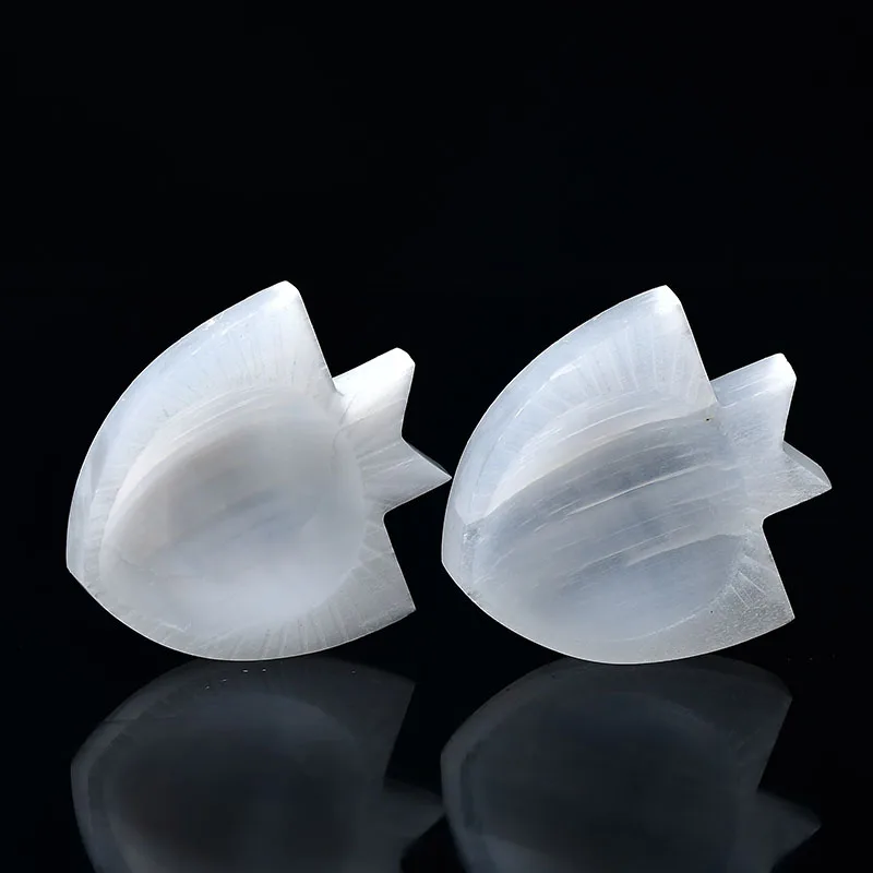 1pc Natural Crystal Selenite Bowl  Tropical Fish shape Figurines Healing Crystal Magic Animals Evil Statue Witchcraft Home Decor