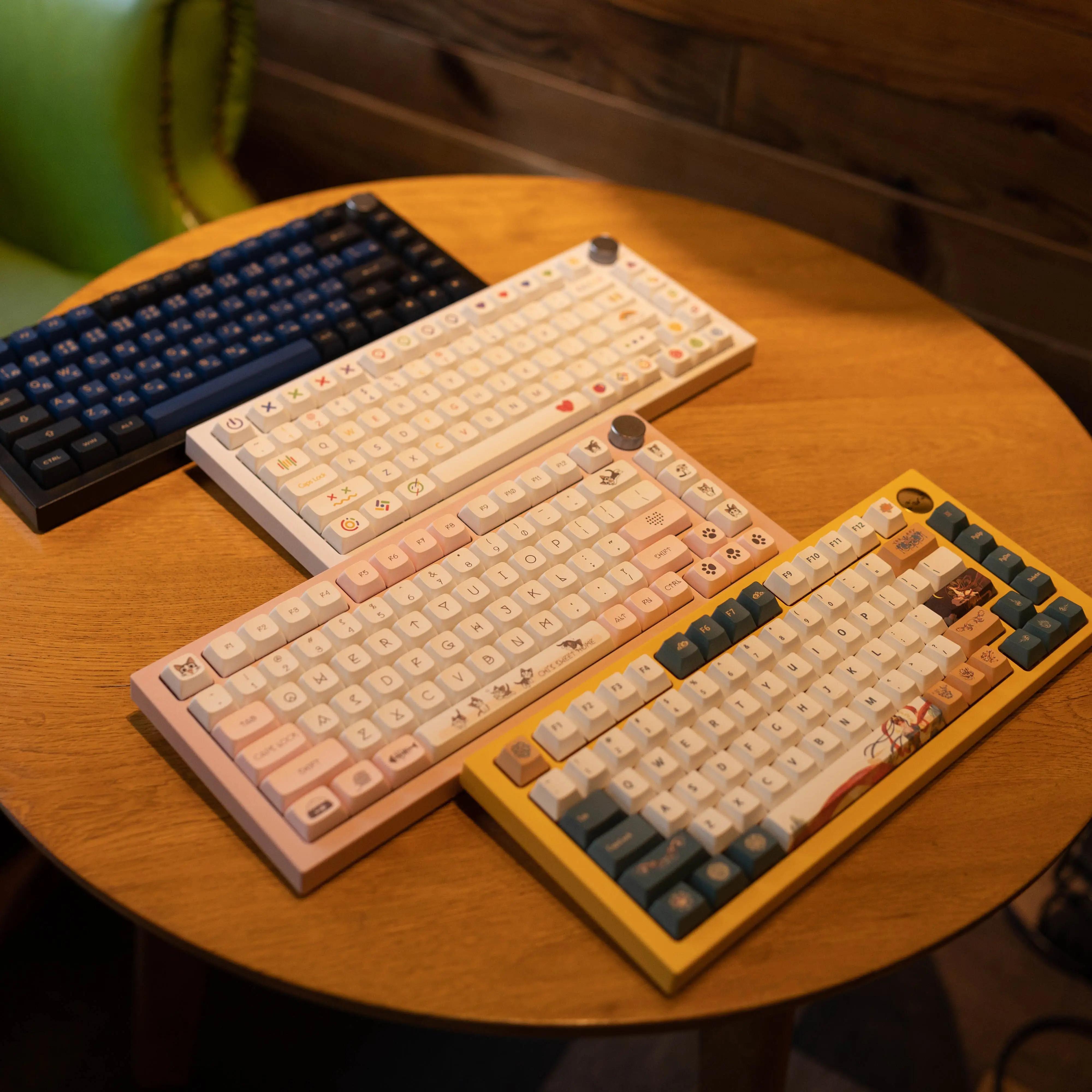 nt75 layout Mechanical Keyboard Kit Backlit RGB Hot Swap Black White Gold Blue Clear Case Type C 75Key For 3/5 Pin Switch