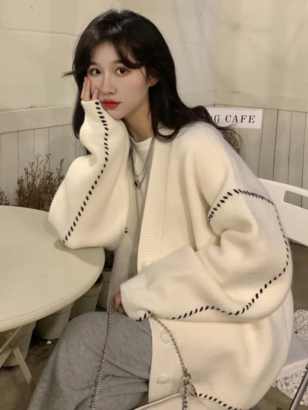 

Chic Knitted Sweater Jaet Long Lazy Sle Outerwear Comfortable Straight Cut V-Ne Button up Warmth Retaining Outer Layer