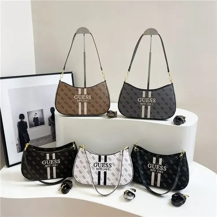

2025 handcrafted luxury faux leather handbag, shape is vintage floral crescent, adjustable strap, suitable for daily and party