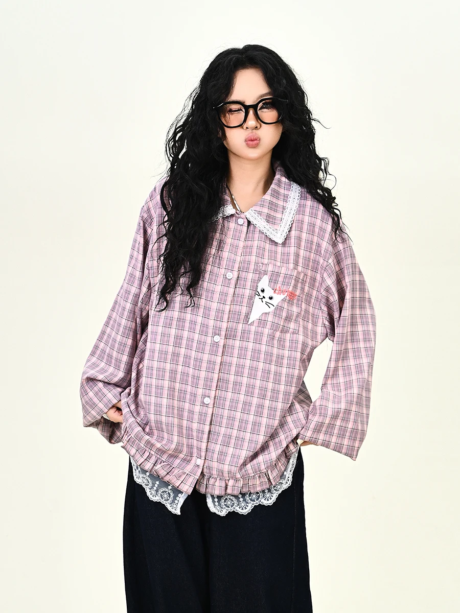 

Женская свободная футболка с длинным рукавом в американском университетском стиле, осенняя новинка, с вышивкой, уличный стиль, нейтральный крой