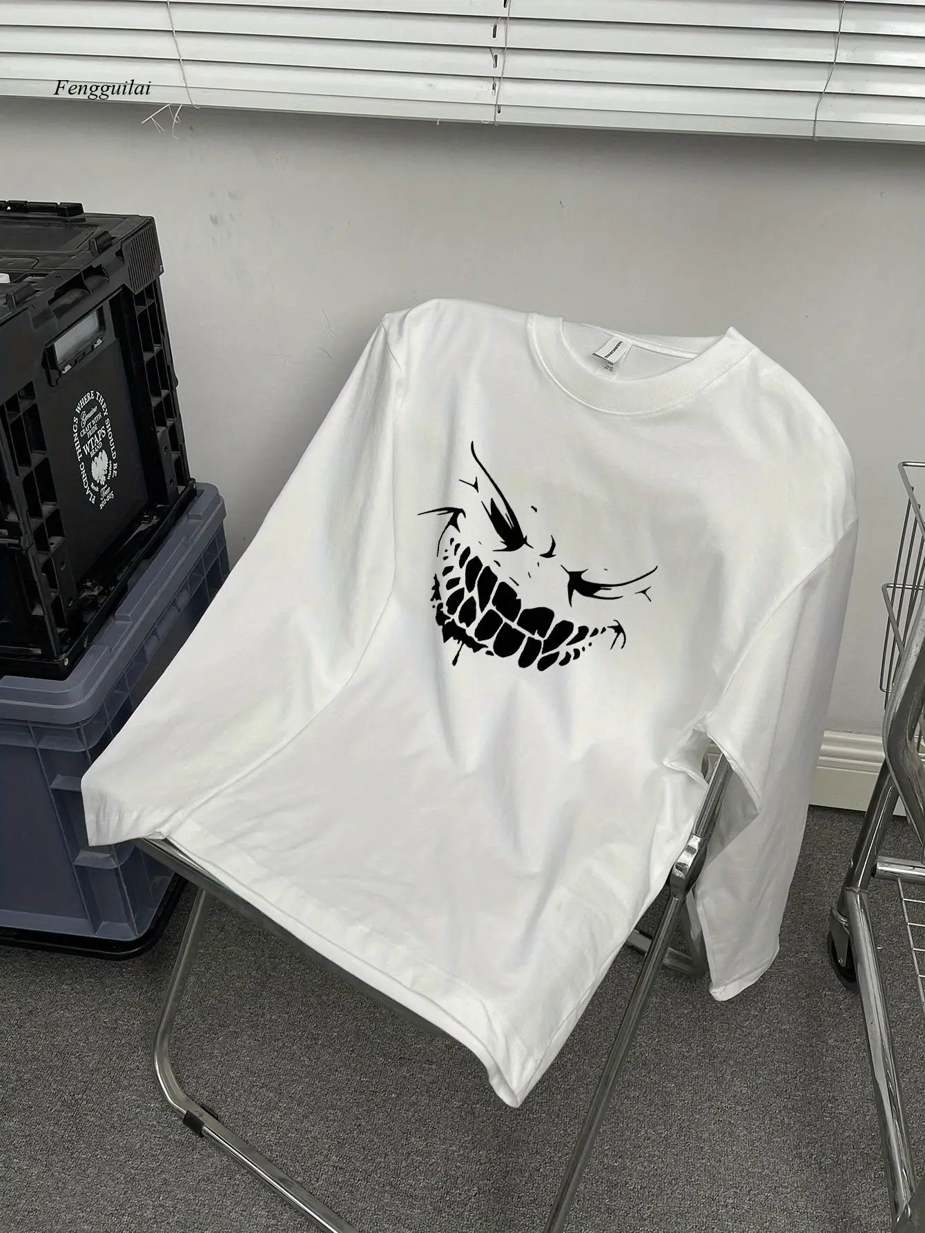

Casual Long Sleeve Crew Neck T-Shirt - Black with White Graphic Print, "I'm Not Old I'm Classic" Design