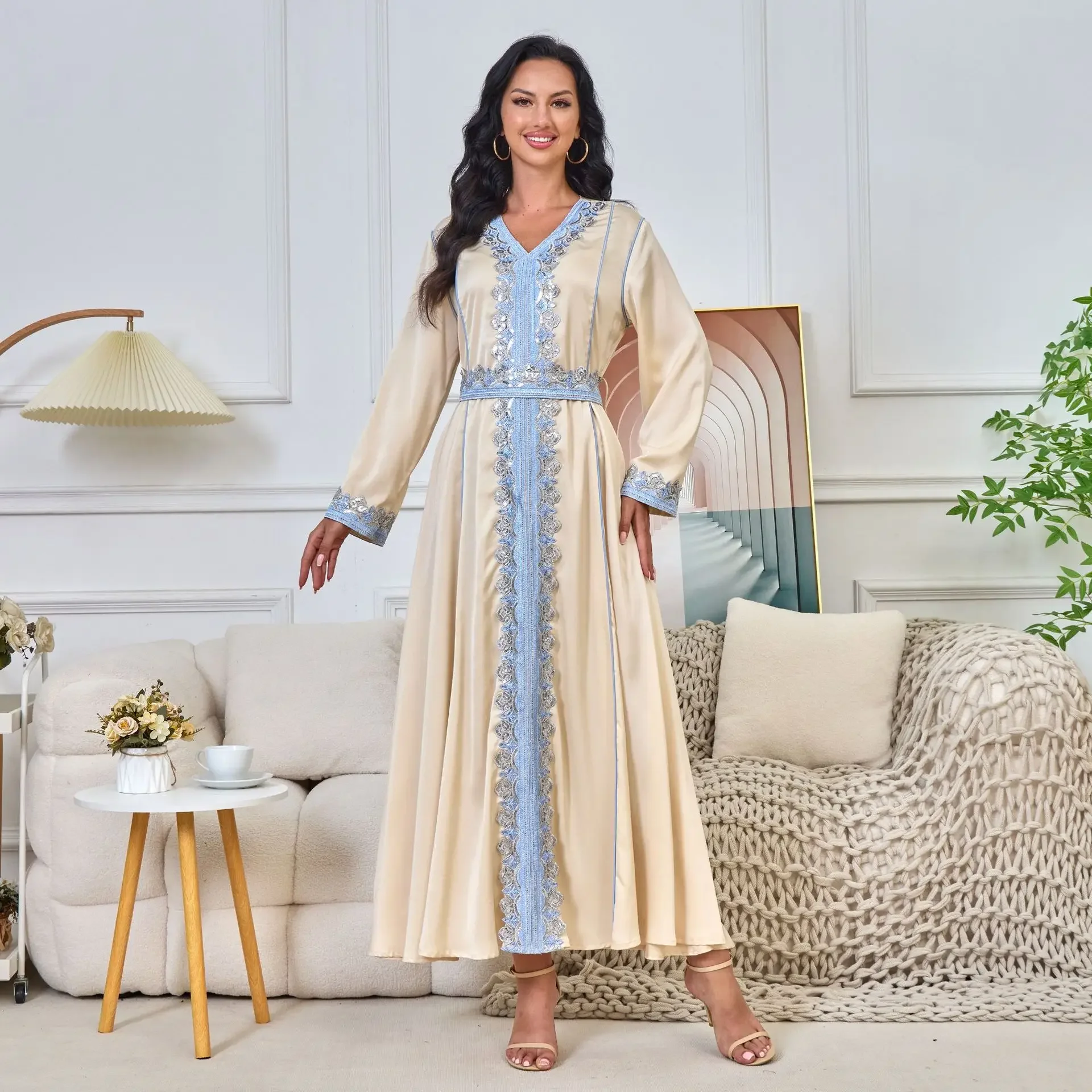 

UNI Fashion Lace V-neck Muslim Women Abaya Evening Dress Dubai Abayas Islam Robe Djellaba Kaftan Caftan Ramadan Vestidos