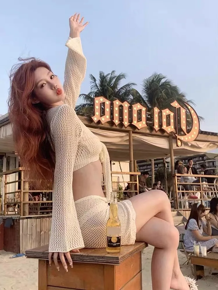 

Роскошные женские сексуальные текстурированные экспозиции из трех предметов в корейском японском стиле, сексуальные купальники, юбка, бикини и накидка для пляжной одежды