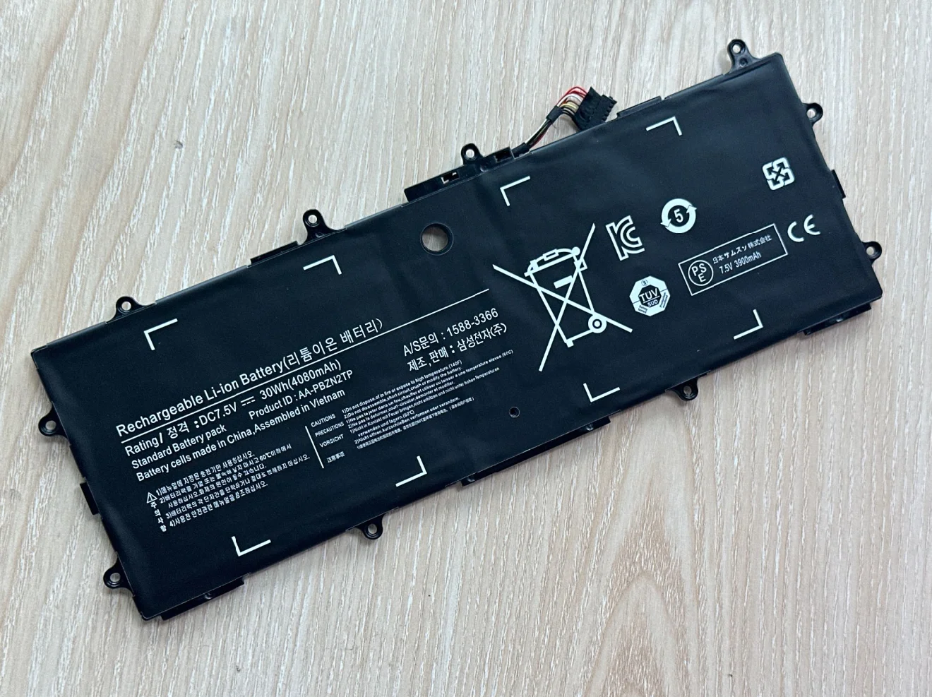 New AA-PBZN2TP Laptop Battery For Samsung NP905S3K 910S3K 905S3G 910S3G 910S3L NP910S3L 905S3L 915s3g XE500T1C 7.5V 30Wh