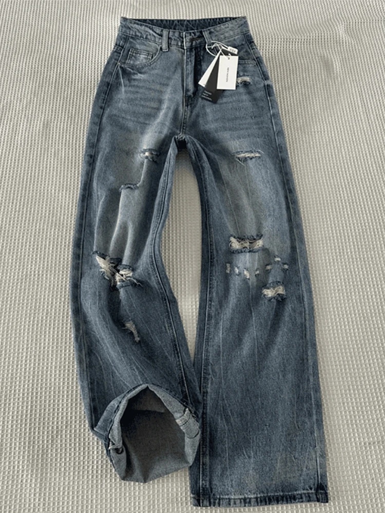 

American Retro Waed Hole Denim Jeans Men's High Street Vibe Slimming Straight Leg Pants Cool Micro Flared Pants