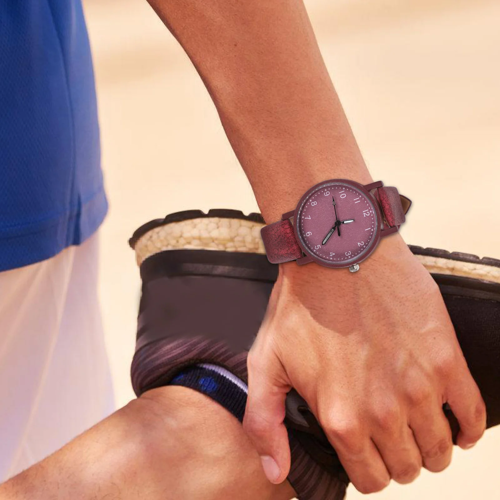 

1Pcs Quartz Watch Red Casual Simple Wristwatch Precise Time Display Silent Gift for Women Students Quartz Watch