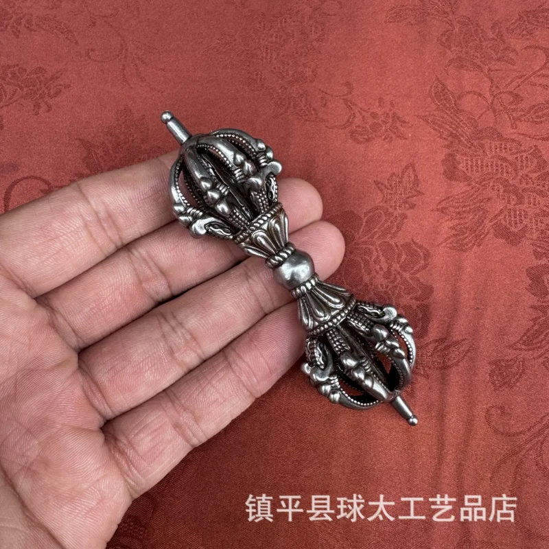 

Tiantie Four-Pronged Vajra Pendant Tibetan Ritual Instrument Pendant Modern Casting Craft Vajra Tibetan Style Pendant Wholesale